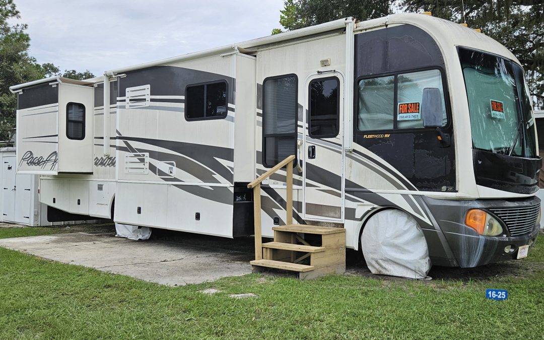 2004 Fleetwood Pace Arrow 37C